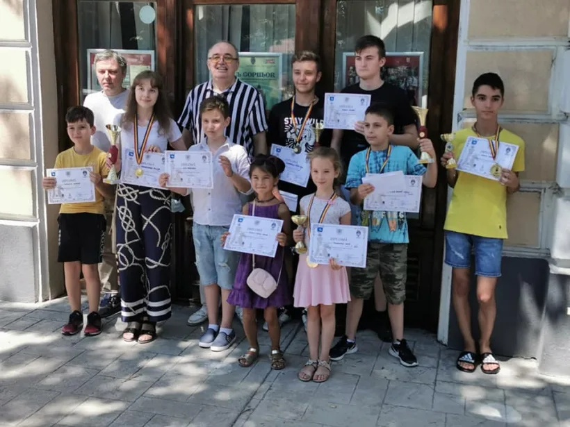 Micuţii şahişti de la CSM Galaţi s-au remarcat la Brăila