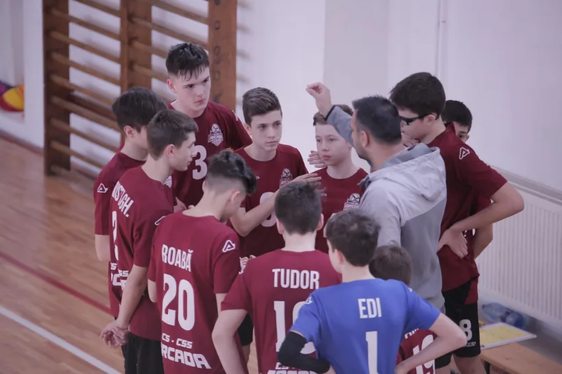 „Vikingii” pe urmele campionilor de la CSM Arcada