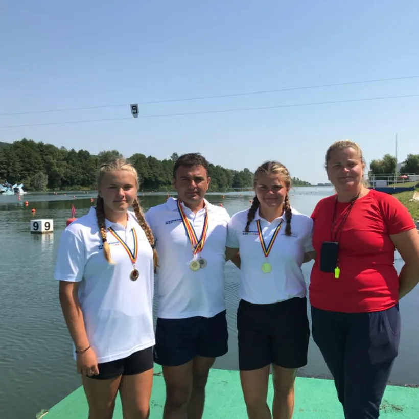 Clubul Sportiv Şcolar Galaţi a dominat Naţionalele de primăvară de kaiac-canoe