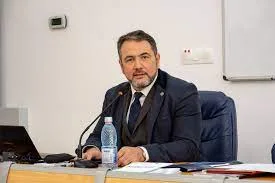Pericolul unor derapaje autocratice