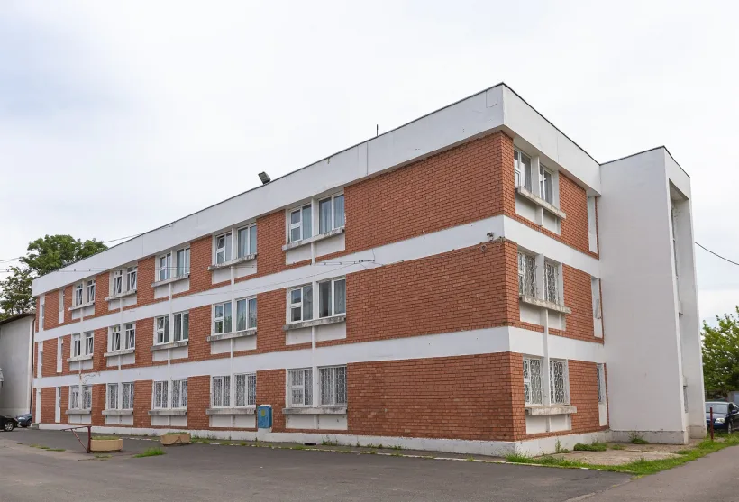 Licitație pentru modernizarea internatului de la Seminarul Teologic