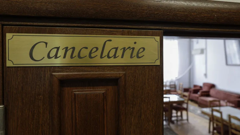 Se înființează Corpul național de profesori mentori din învățământul preuniversitar