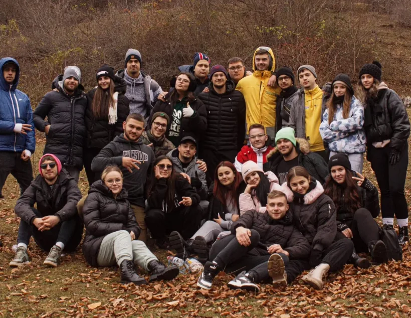 „Hollywood”, tema Balului bobocilor de la universitate