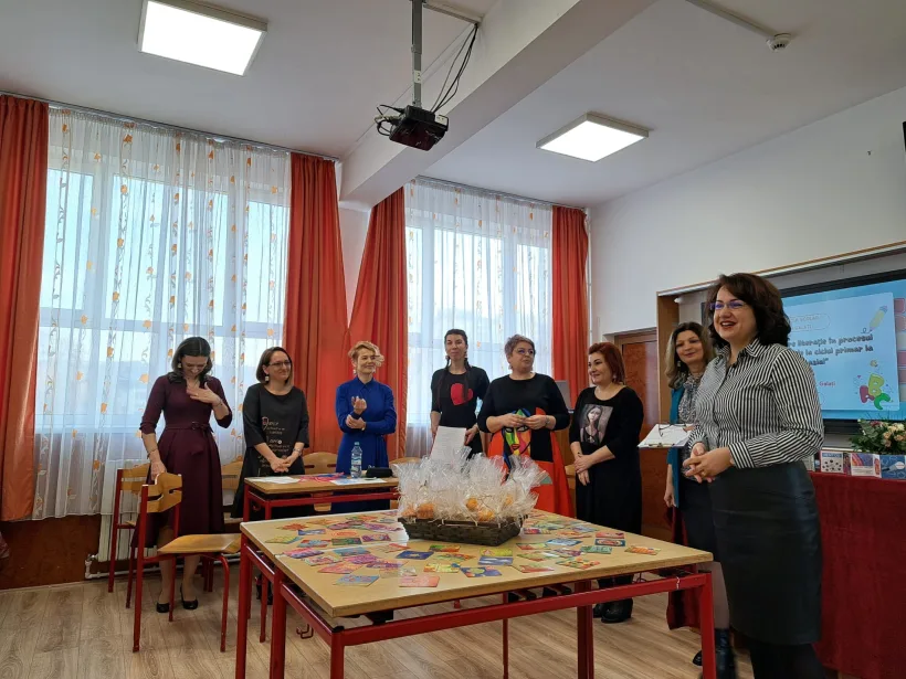 „Credință, încredere și praf de zâne”. Cerc metodic al profesorilor gălățeni de limba română, la Școala Gimnazială nr. 29