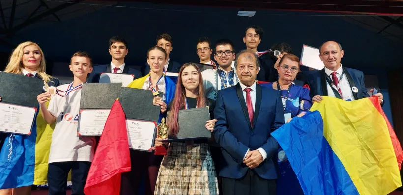 Doi elevi din Galați, bronz și mențiune la Olimpiada Internațională de Astronomie și Astrofizică