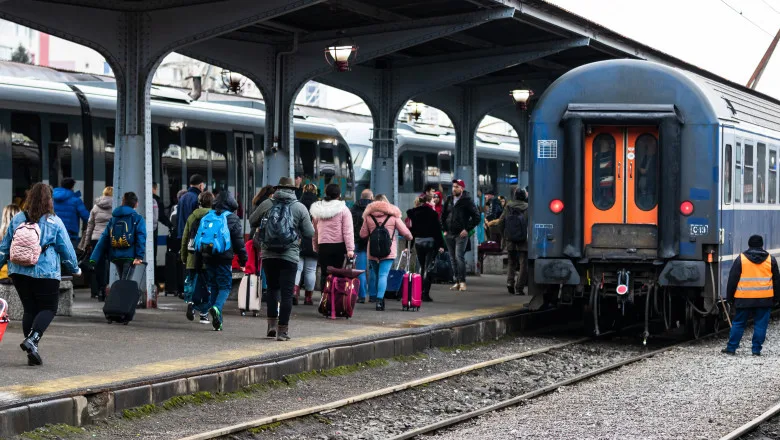 Alianța națională a studenților a depus la Guvern petiția „Scoateți trenulețul din ordonanță!”