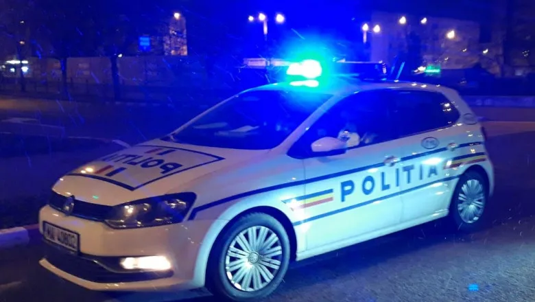 Microbuzul profesorilor de la Universitatea „Dunărea de Jos” din Galați, implicat într-un accident