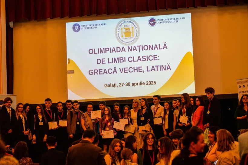 Doi elevi gălățeni, printre laureații Olimpiadei Naționale de Limbi Clasice