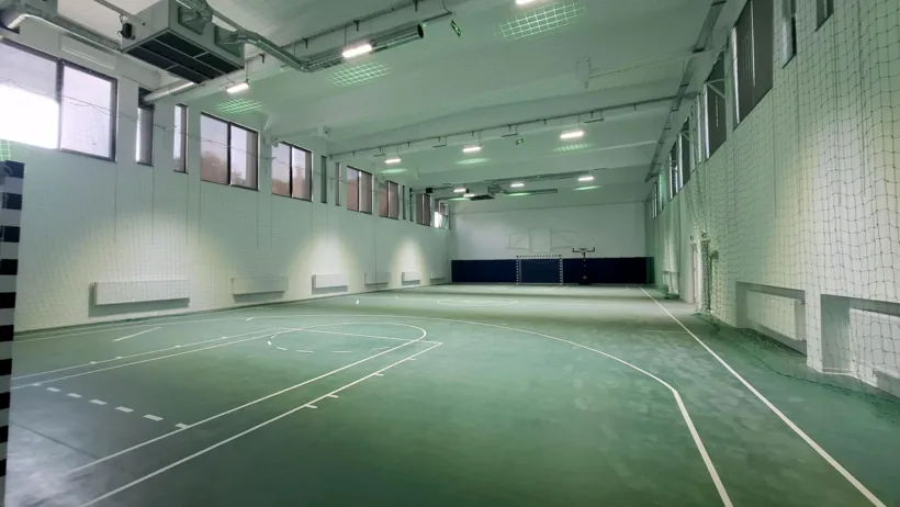 Liceul de Marină din Galați are o sală de sport modernizată prin PNRR