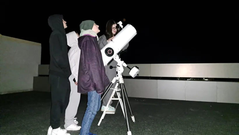 Activitatea de noapte a Observatorului Astronomic din Galați, reluată după un audit dispus de Consiliul Județean