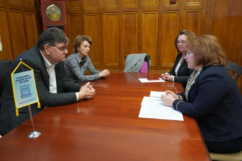 Ambasadoarea Albaniei, în vizită la Universitatea „Dunărea de Jos” din Galați