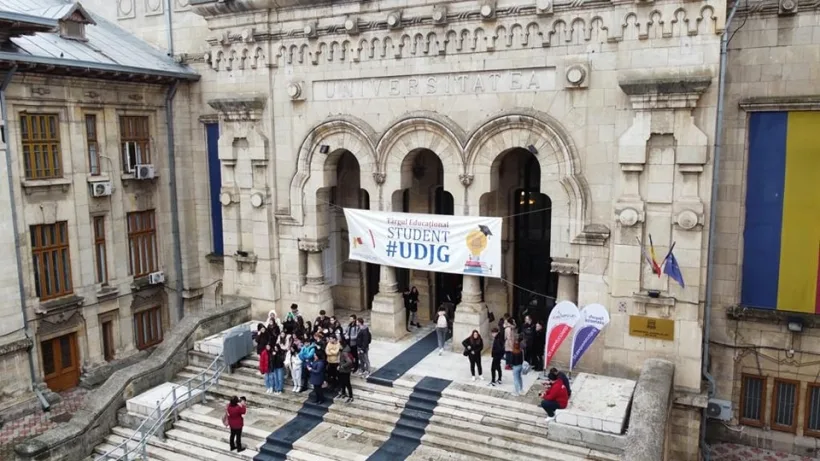 Metodologia de acordare a burselor sociale pentru studenți, publicată de site-ul UDJG